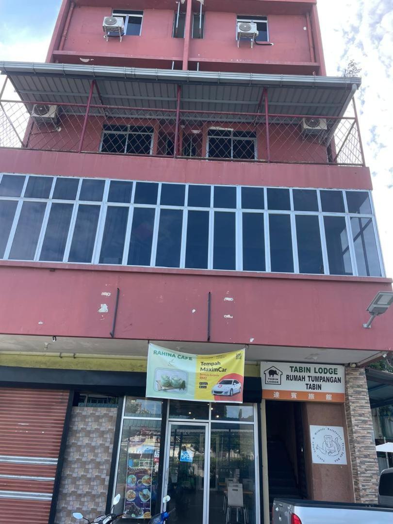 Tabin Lodge Budget Stay Lahad Datu Bagian luar foto