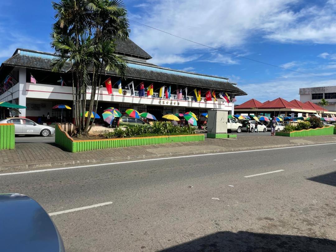 Tabin Lodge Budget Stay Lahad Datu Bagian luar foto