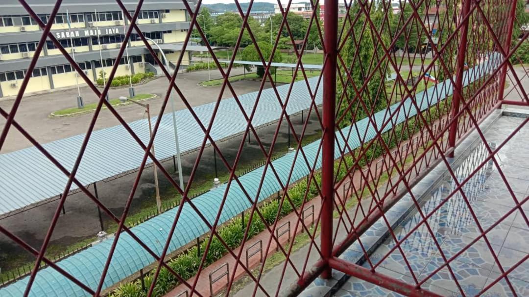 Tabin Lodge Budget Stay Lahad Datu Bagian luar foto