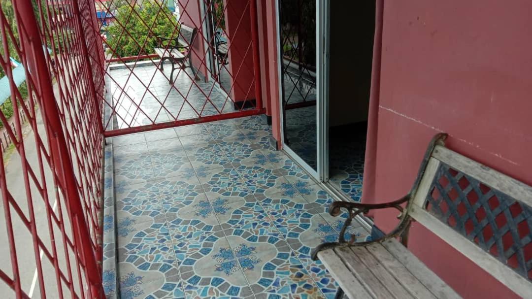 Tabin Lodge Budget Stay Lahad Datu Bagian luar foto