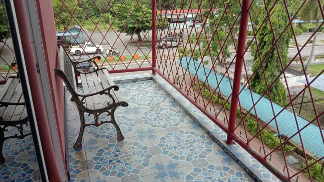 Tabin Lodge Budget Stay Lahad Datu Bagian luar foto